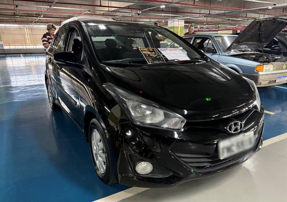 HYUNDAI HB20S 1.0 COMFORT PLUS 12V FLEX 4P MANUAL HYUNDAI HB20S 1.0 COMFORT PLUS 12V FLEX 4P MANUAL